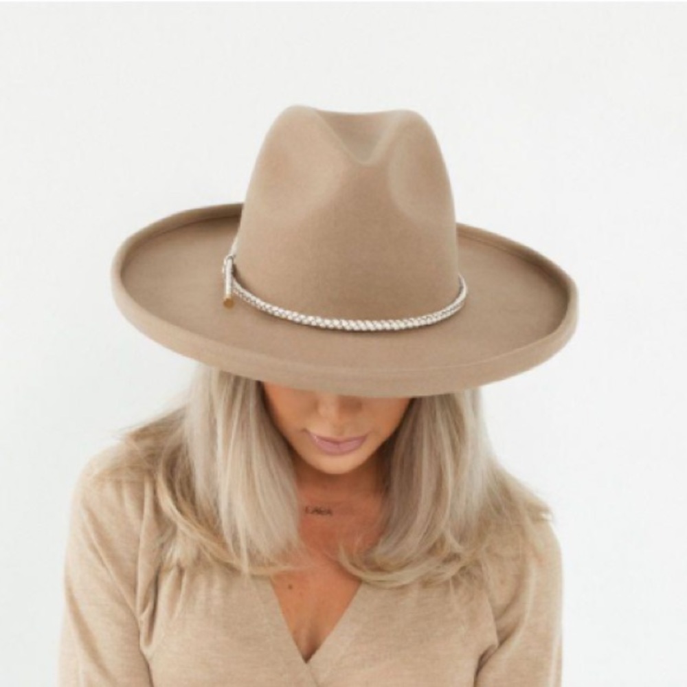 Gigi Pip X Cara Loren Pencil Brim Hat - Tan Size M 57cm